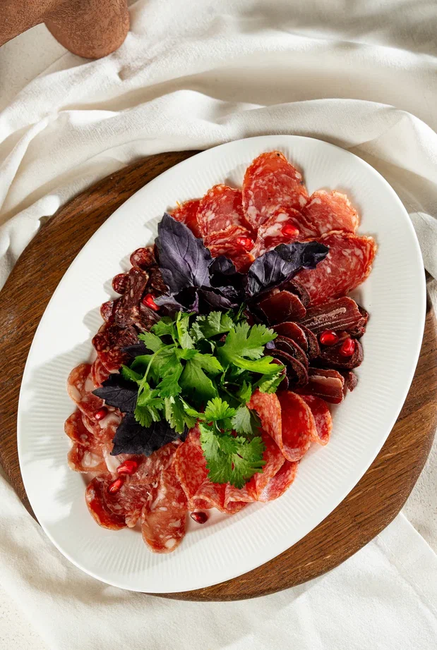 Мясная нарезка